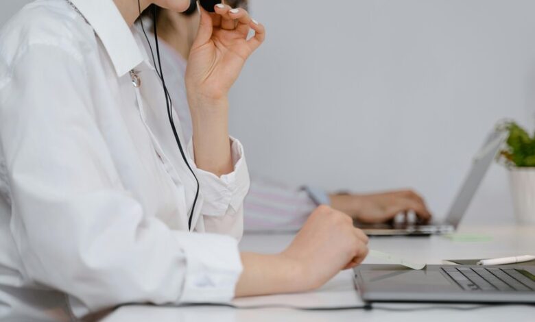 corporate help desk services